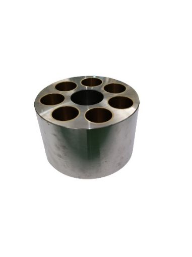 Slika PC600-7 - Blok cilindra (cylinder block)